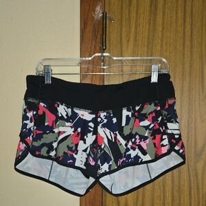 lululemon athletica Women's Multicolor Athletic Shorts